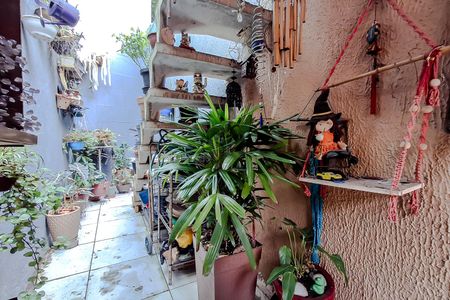Área externa de casa à venda com 2 quartos, 82m² em Cambuci, São Paulo