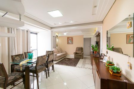 Apartamento à venda com 3 quartos, 115m² em Jardim Vila Formosa, São Paulo