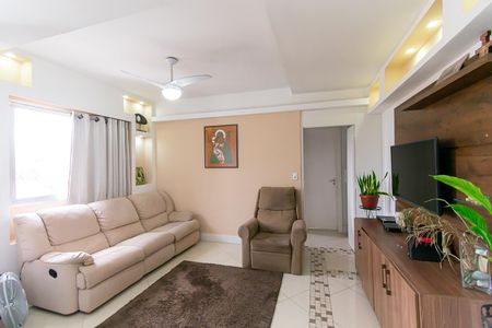 Apartamento à venda com 115m², 3 quartos e 2 vagas Apartamento à venda com 115m², 3 quartos e 2 vagasSala