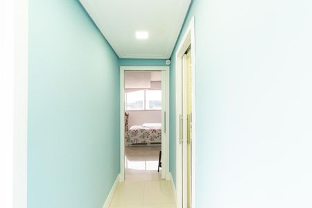 Apartamento à venda com 115m², 3 quartos e 2 vagas Apartamento à venda com 115m², 3 quartos e 2 vagasCorredor