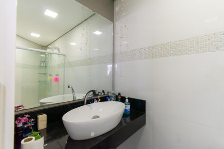 Apartamento à venda com 115m², 3 quartos e 2 vagas Apartamento à venda com 115m², 3 quartos e 2 vagasBanheiro
