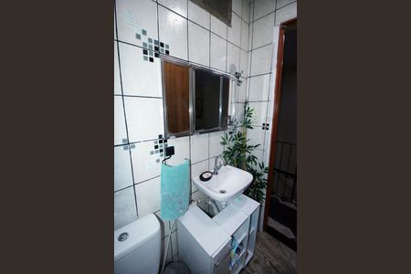 Casa à venda com 180m², 3 quartos e sem vagaBanheiro Social