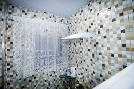 Casa à venda com 180m², 3 quartos e sem vagaBanheiro Social 2