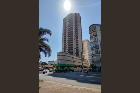 Fachada de apartamento para alugar com 2 quartos, 62m² em Vila Caiçara, Praia Grande