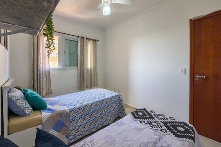 Quarto  de apartamento para alugar com 2 quartos, 62m² em Vila Caiçara, Praia Grande