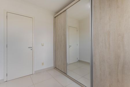 Quarto 1 de apartamento para alugar com 3 quartos, 63m² em Jardim Itu, Porto Alegre