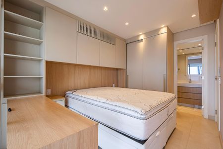 Suíte de apartamento para alugar com 1 quarto, 57m² em Pinheiros, São Paulo