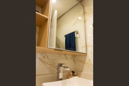Banheiro de apartamento para alugar com 2 quartos, 37m² em Vila Cruzeiro, São Paulo