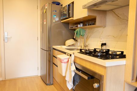 Apartamento para alugar com 37m², 2 quartos e sem vaga Apartamento para alugar com 37m², 2 quartos e sem vagaCozinha - Armários