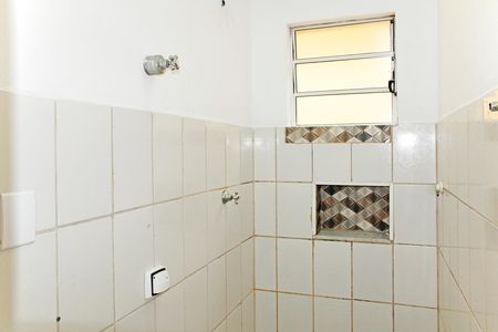 Casa para alugar com 32m², 1 quarto e sem vagaBanheiro da suíte