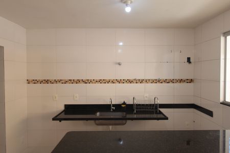 Cozinha de casa para alugar com 2 quartos, 72m² em Céu Azul, Belo Horizonte