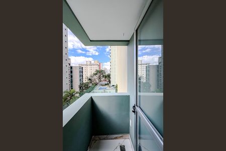 Varanda da Sala de kitnet/studio para alugar com 1 quarto, 48m² em Aclimação, São Paulo