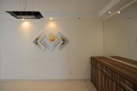 SALA de apartamento à venda com 4 quartos, 108m² em Vila Polopoli, São Paulo