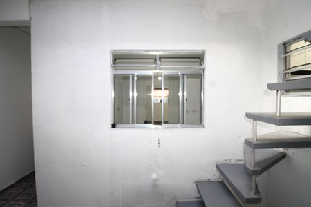Casa para alugar com 70m², 2 quartos e 1 vagaÁrea de Serviço