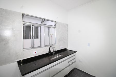 Casa para alugar com 70m², 2 quartos e 1 vagacozinha
