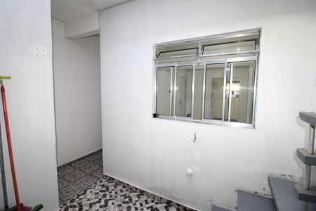 Casa para alugar com 70m², 2 quartos e 1 vagaÁrea de Serviço