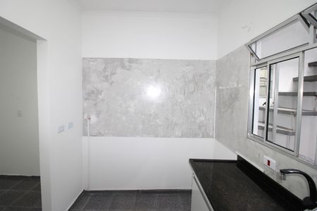 Casa para alugar com 70m², 2 quartos e 1 vagacozinha