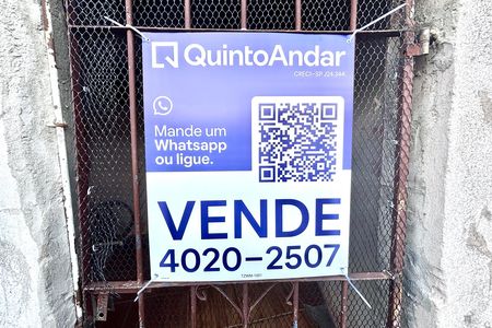 Fachada  de casa à venda com 3 quartos, 90m² em Vila Paranagua, São Paulo