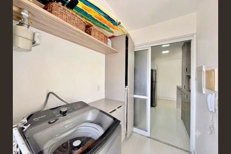 Área de Serviço de apartamento para alugar com 2 quartos, 77m² em Jardim Dom Bosco, São Paulo