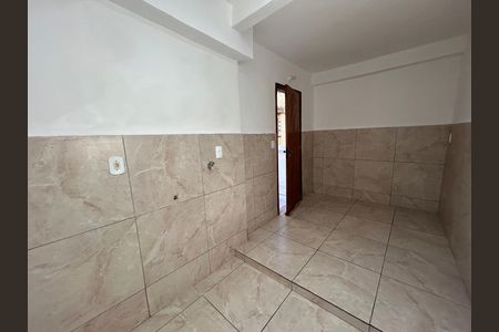Cozinha de casa para alugar com 2 quartos, 60m² em Guadalupe, Rio de Janeiro