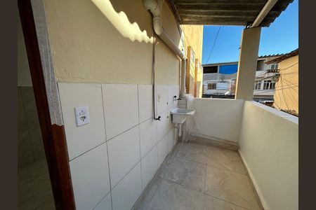 Área de Serviço de casa para alugar com 2 quartos, 60m² em Guadalupe, Rio de Janeiro