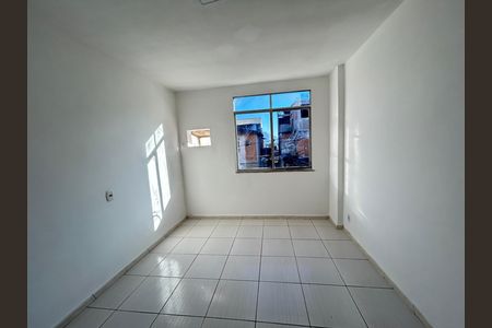 Quarto 1 de casa para alugar com 2 quartos, 60m² em Guadalupe, Rio de Janeiro