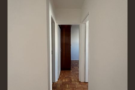 Apartamento à venda com 79m², 2 quartos e sem vaga Apartamento à venda com 79m², 2 quartos e sem vagaCorredor
