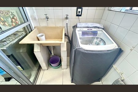 Apartamento para alugar com 68m², 2 quartos e 1 vaga Apartamento para alugar com 68m², 2 quartos e 1 vagaÁrea de Serviço