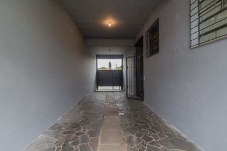 Garagem de casa à venda com 3 quartos, 220m² em Partenon, Porto Alegre