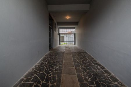 Garagem de casa à venda com 3 quartos, 220m² em Partenon, Porto Alegre