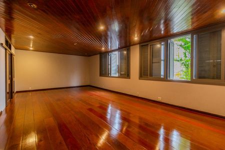 Sala de casa à venda com 3 quartos, 220m² em Partenon, Porto Alegre