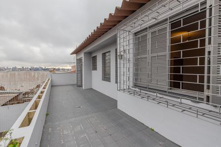 Varanda Quarto de casa à venda com 3 quartos, 220m² em Partenon, Porto Alegre