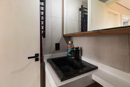 Apartamento para alugar com 41m², 2 quartos e sem vaga Apartamento para alugar com 41m², 2 quartos e sem vagaBanheiro