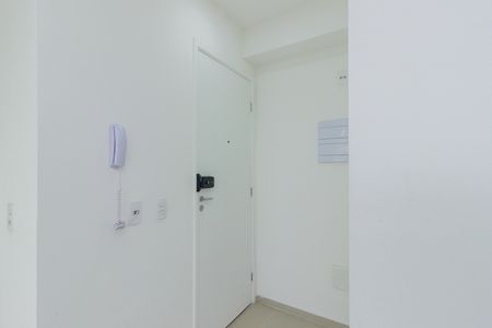 Apartamento para alugar com 38m², 2 quartos e sem vaga Apartamento para alugar com 38m², 2 quartos e sem vagaEntrada