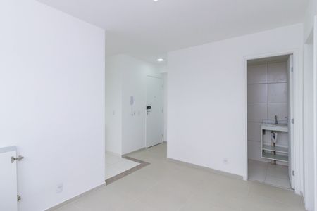 Sala de apartamento para alugar com 2 quartos, 38m² em Jardim Bandeirantes, São Paulo