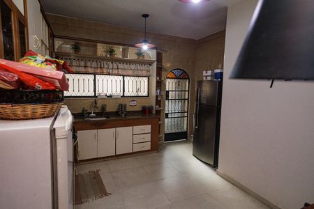 Casa à venda com 550m², 5 quartos e 5 vagas