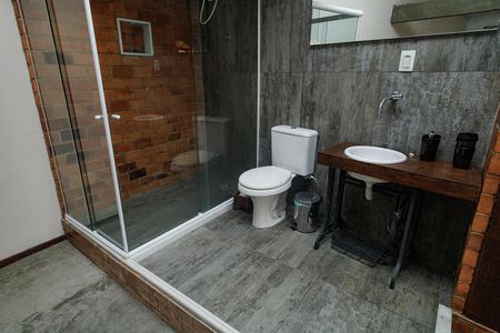 Casa à venda com 550m², 5 quartos e 5 vagas
