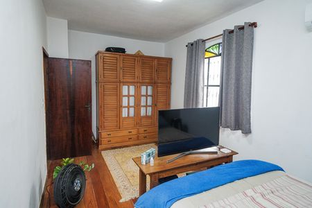 Casa à venda com 550m², 5 quartos e 5 vagas