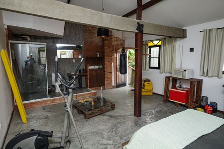Casa à venda com 550m², 5 quartos e 5 vagas