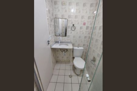 Banheiro de apartamento à venda com 2 quartos, 55m² em Macedo, Guarulhos