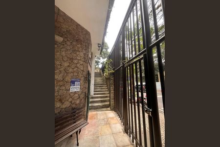 Apartamento à venda com 120m², 3 quartos e 1 vaga Apartamento à venda com 120m², 3 quartos e 1 vagaPlaca