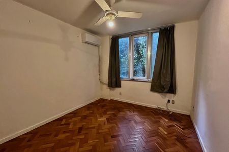 Apartamento à venda com 120m², 3 quartos e 1 vaga Apartamento à venda com 120m², 3 quartos e 1 vagaQuarto 2