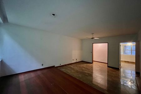 Apartamento à venda com 120m², 3 quartos e 1 vaga Apartamento à venda com 120m², 3 quartos e 1 vagaSala