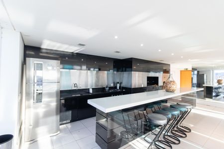 Apartamento para alugar com 50m², 1 quarto e 1 vaga Apartamento para alugar com 50m², 1 quarto e 1 vagaÁrea comum - Salão de festas