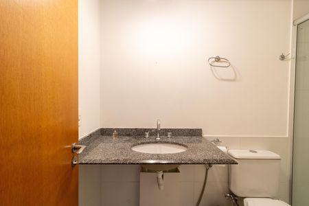Apartamento para alugar com 50m², 1 quarto e 1 vaga Apartamento para alugar com 50m², 1 quarto e 1 vagaBanheiro