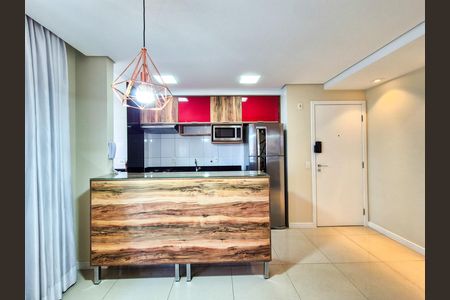 Apartamento para alugar com 74m², 2 quartos e 2 vagas Apartamento para alugar com 74m², 2 quartos e 2 vagasCozinha