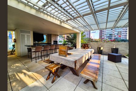 Apartamento para alugar com 74m², 2 quartos e 2 vagas Apartamento para alugar com 74m², 2 quartos e 2 vagasChurrasqueira