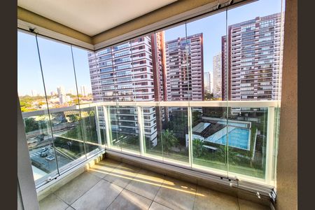 Varanda da Suíte 1 de apartamento para alugar com 2 quartos, 74m² em Santo Amaro, São Paulo