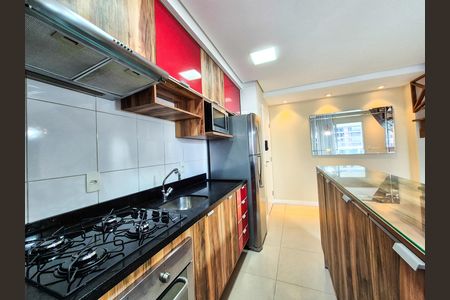 Cozinha de apartamento para alugar com 2 quartos, 74m² em Santo Amaro, São Paulo
