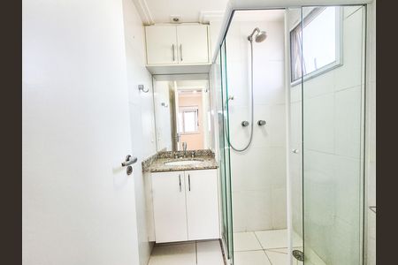 Apartamento para alugar com 74m², 2 quartos e 2 vagas Apartamento para alugar com 74m², 2 quartos e 2 vagasBanheiro da Suíte 2